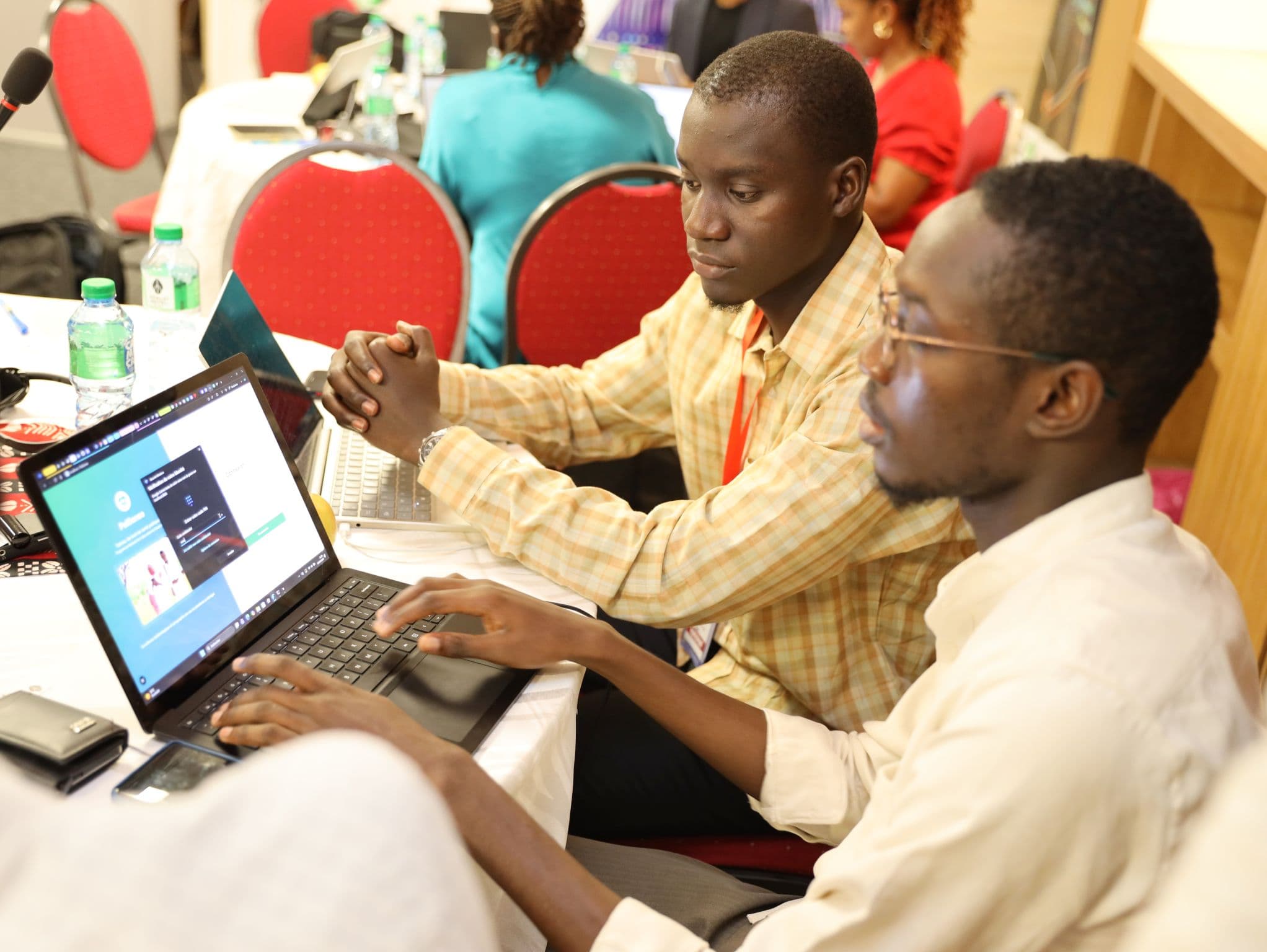 Collaboration intensive durant le hackathon